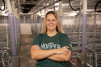 Ashley Dyer Heads Hooper Sow Farm Farrowing Department