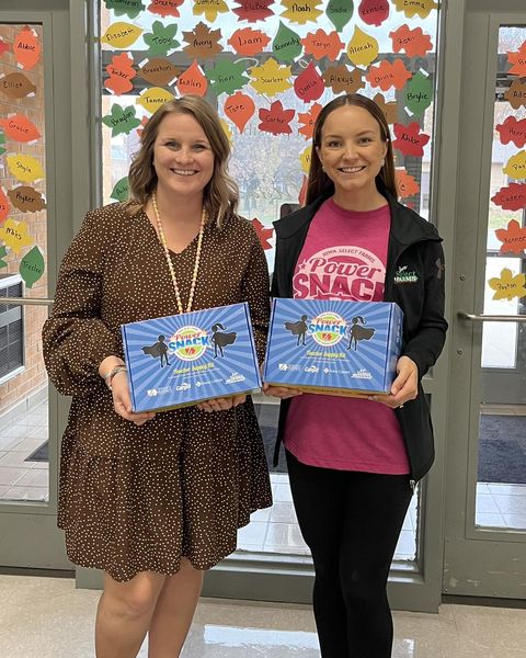 Madison with Alaina Lundgren at Enaron Elem. School