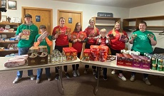 4-H Group Makes a Difference for Local Families
